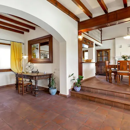 Sleeps 6 With Pool And Air Con Vila Brebbia
